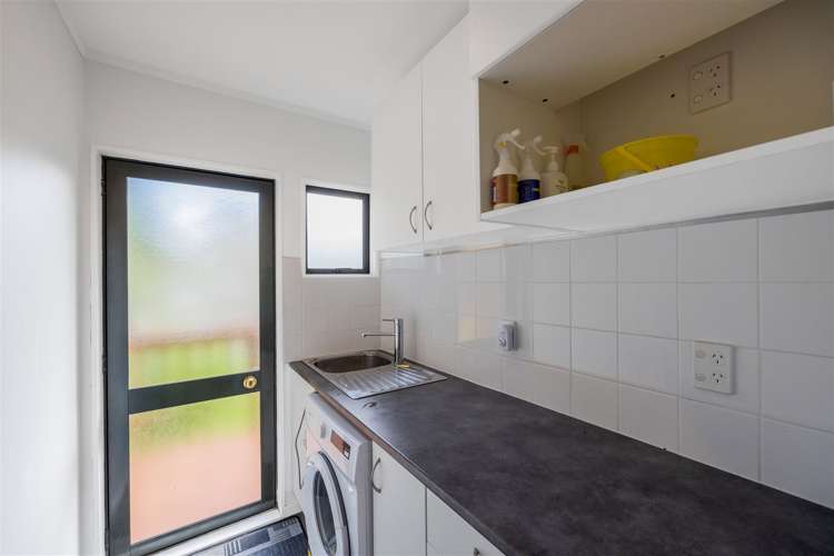 2/9 Ridgewood Crescent Birkenhead_16