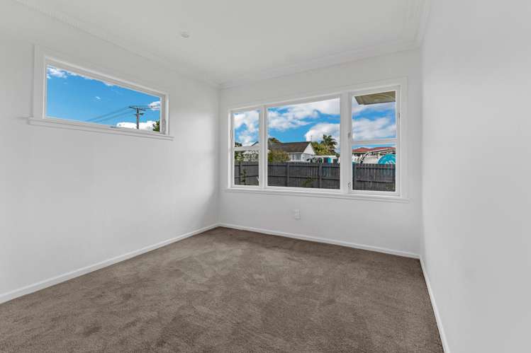 6 Grebe Street Manurewa_11