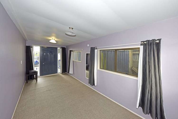 2/49 Tedder Avenue North New Brighton_20