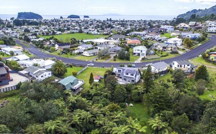 309 The Drive Whangamata_23