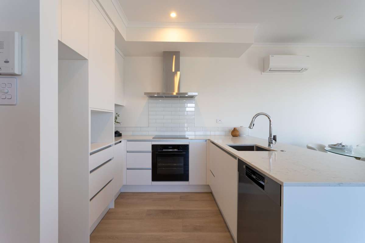 9 Mahana Road (Mahana Apartments)_3