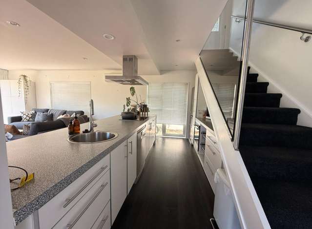 57A Aeroview Drive Beach Haven_3