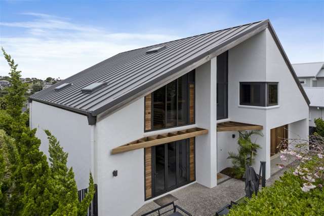 11 Tuatini Place Long Bay_2