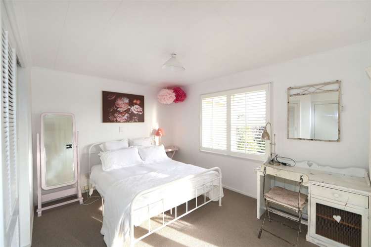 31 Breadalbane Road Havelock North_12