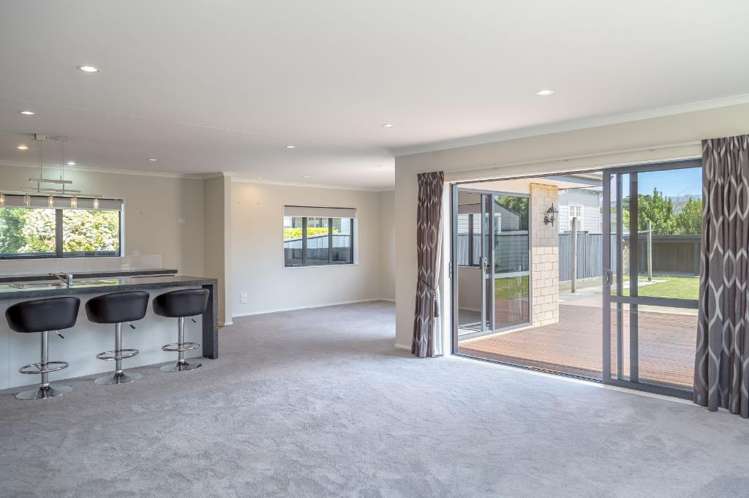 12 Taylor Street Carterton_8