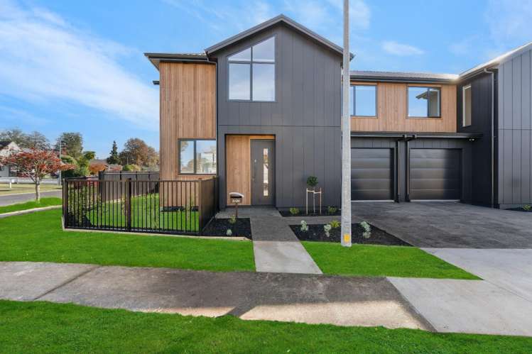 2/20 Halyard Close_0