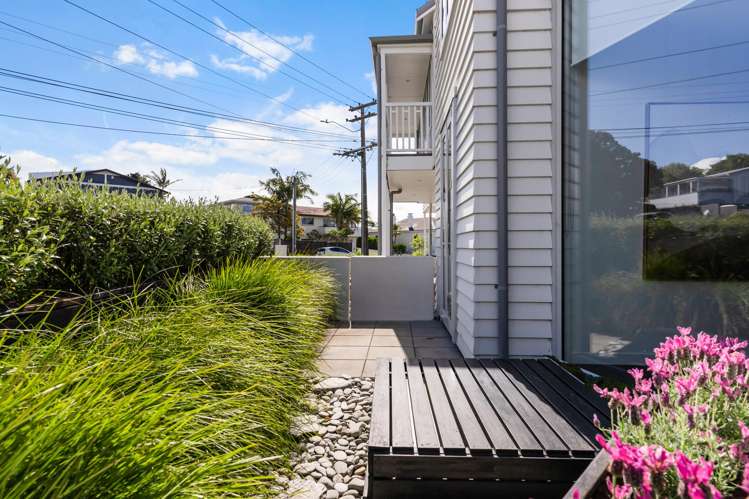 7/83 Hinemoa Street Birkenhead_7