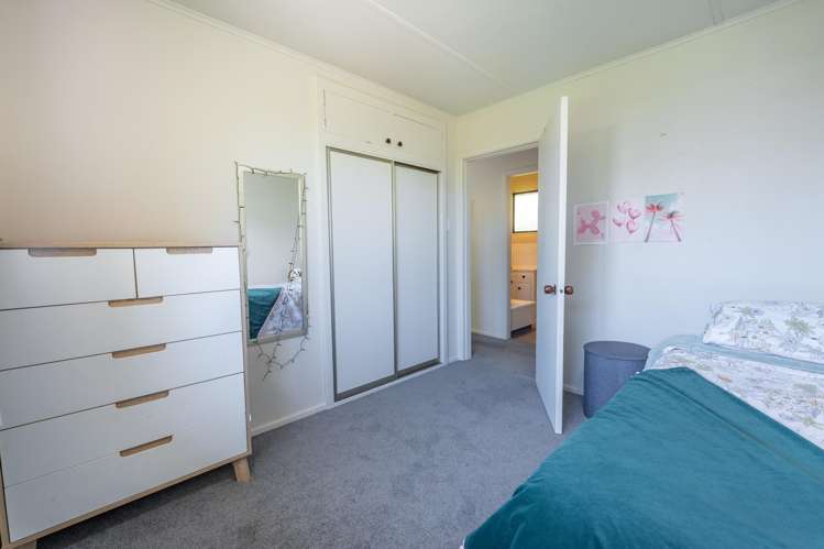 19 Hawea Street Glenwood_16