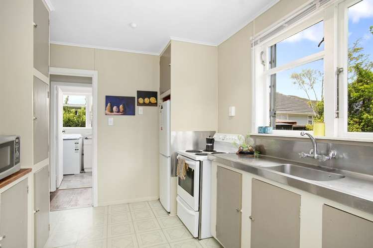 73 Godley Street Waiwhetu_4