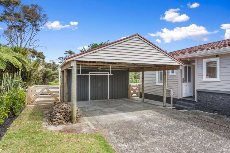 69 Shetland Street Glen Eden_24