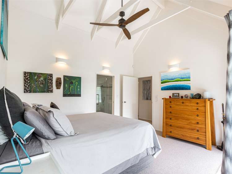 24 Esslin Road Surfdale_22