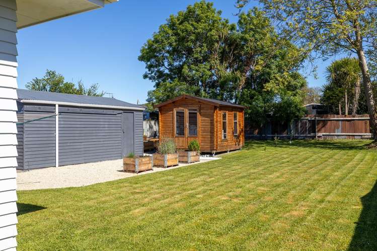19 Kippenberger Street Lansdowne_12