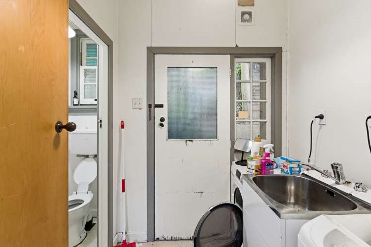 20 Constitution Street Dunedin Central_17