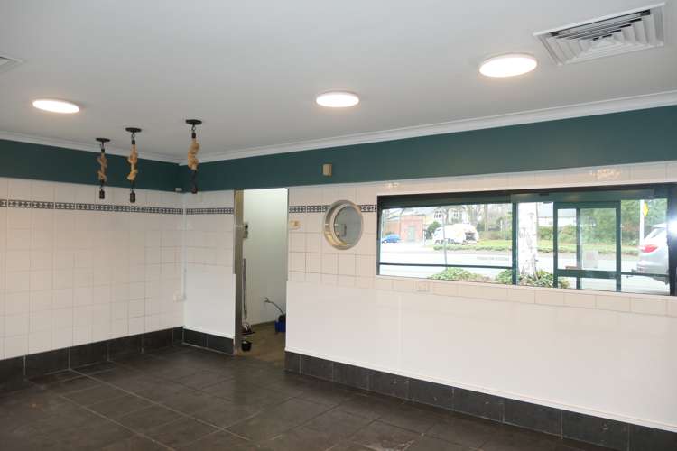 Shop 1/5 Memorial Avenue Fendalton_4