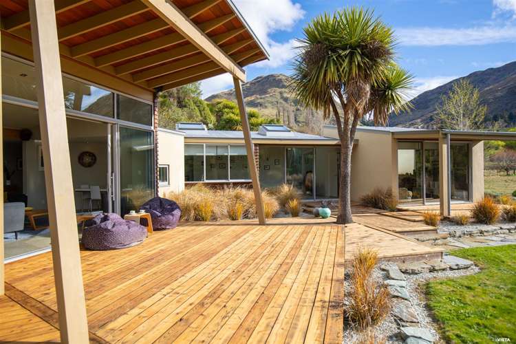 411 Tucker Beach Road Queenstown Hill_9