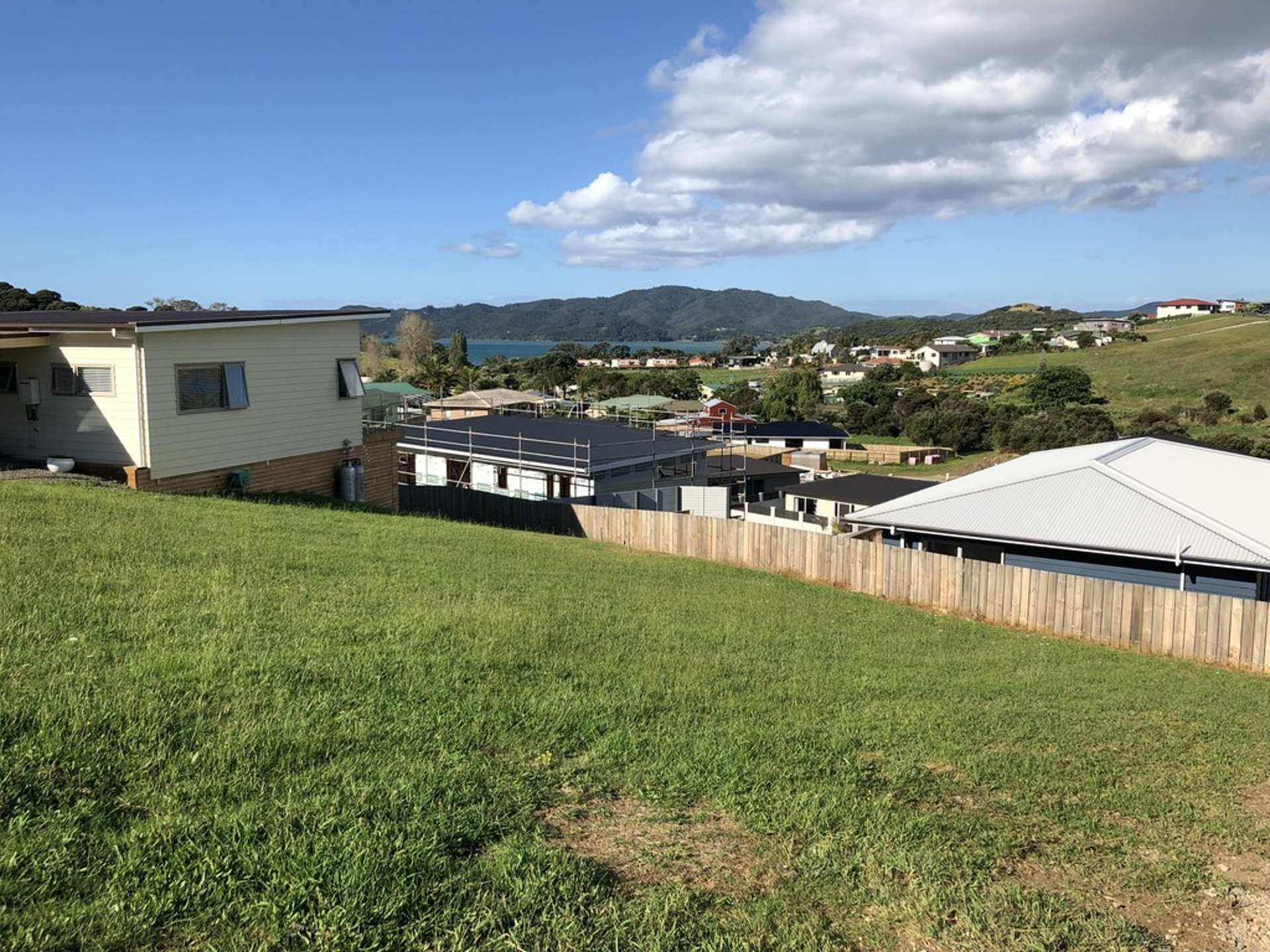 10 Hibiscus Avenue Cable Bay_0