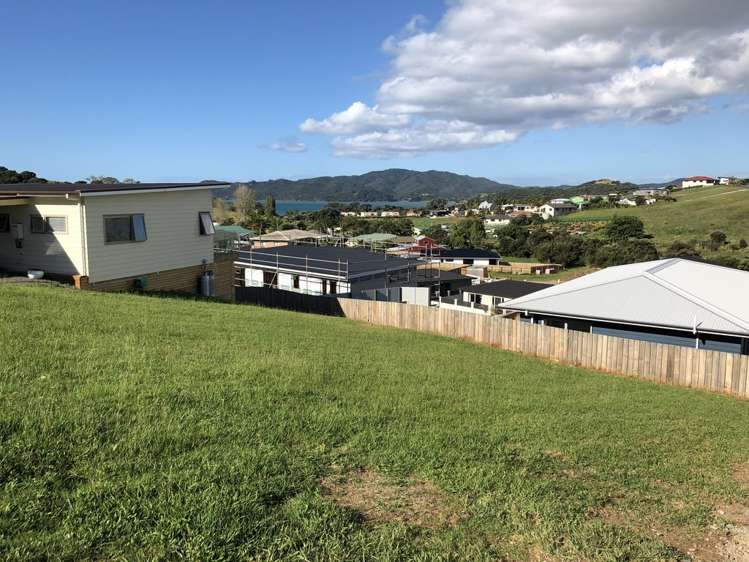 10 Hibiscus Avenue Cable Bay_0