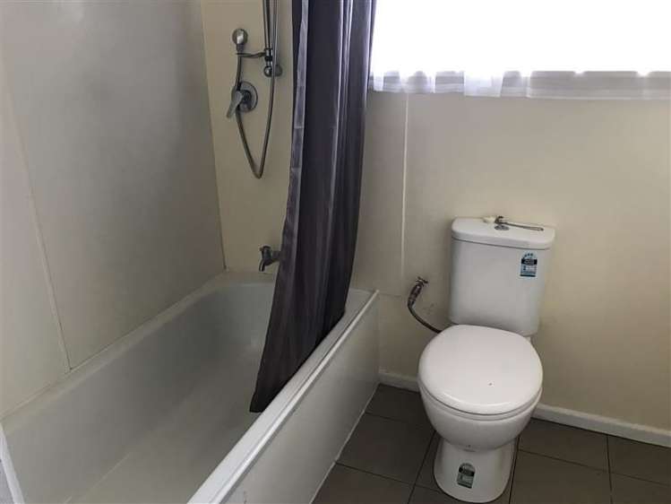 78 Columba Avenue Calton Hill_6