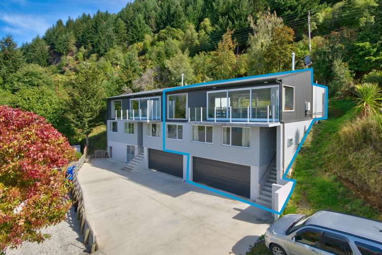 8b Moss Lane Fernhill/Sunshine Bay_22