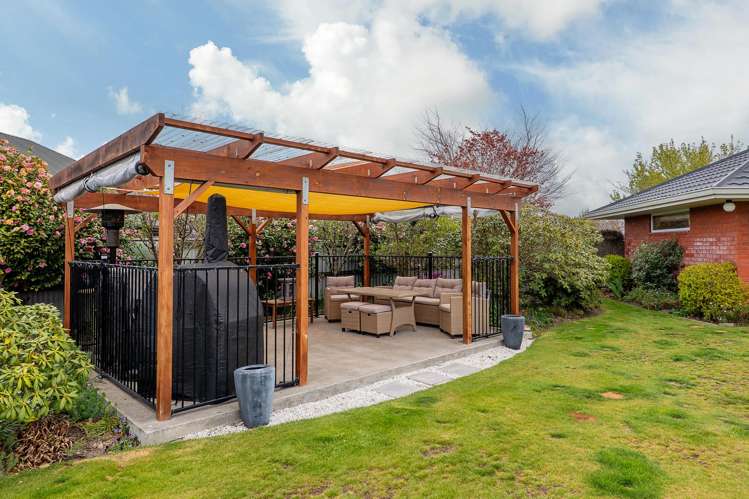 33 Oakden Drive Darfield_17