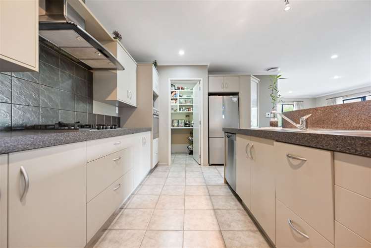 12 Rosewood Court Huntington_7