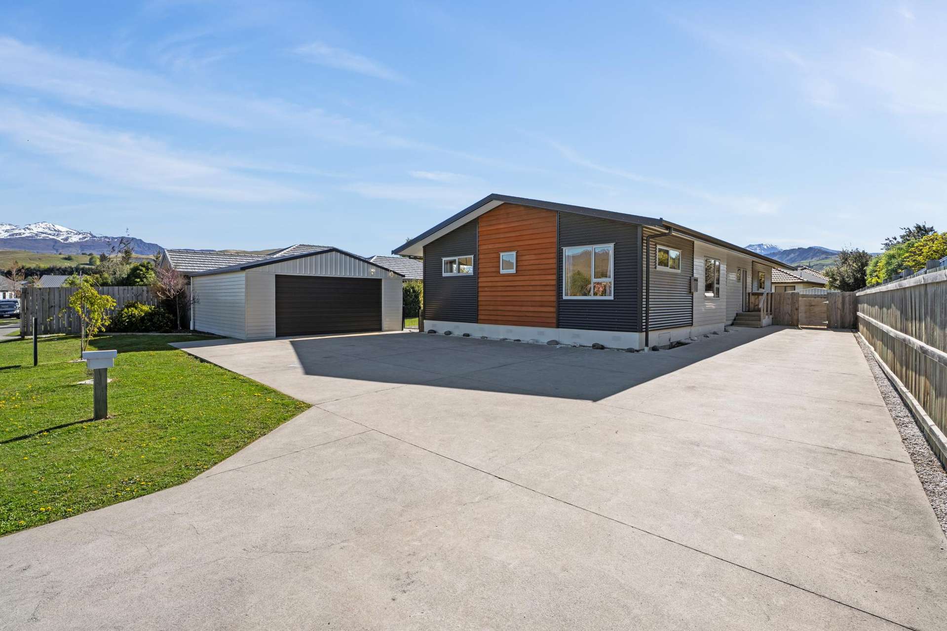 7 Myles Way Lower Shotover_0