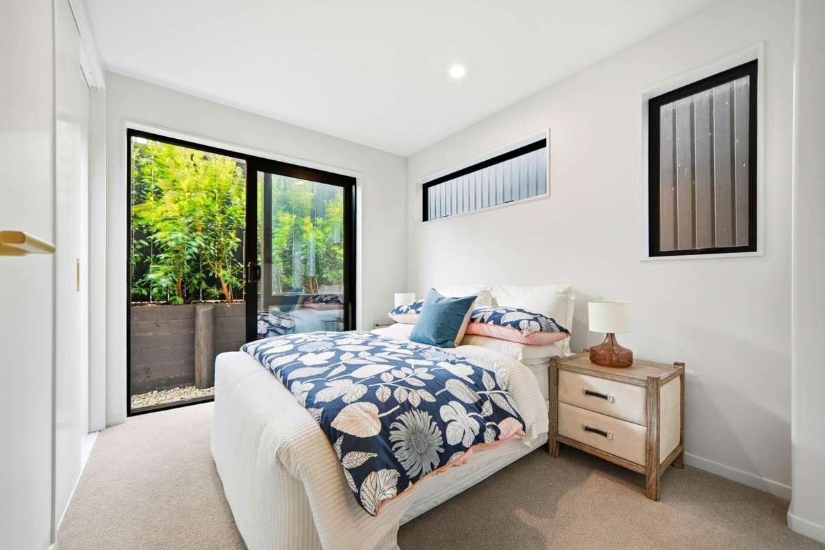 18B Stratford Avenue_5