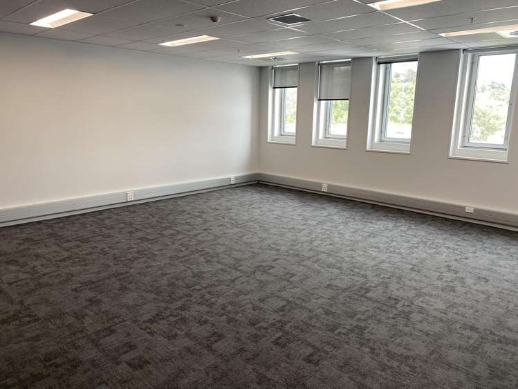 B Block/30 Somme Road Trentham_5