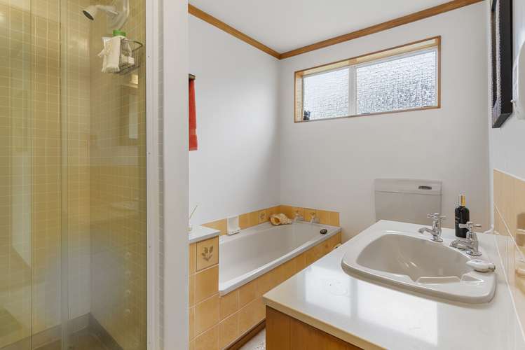 1/26 Tui Glen Road Birkenhead_10