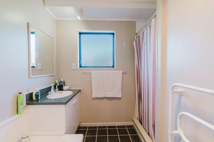 13 Plymouth Place Fairview Downs_9