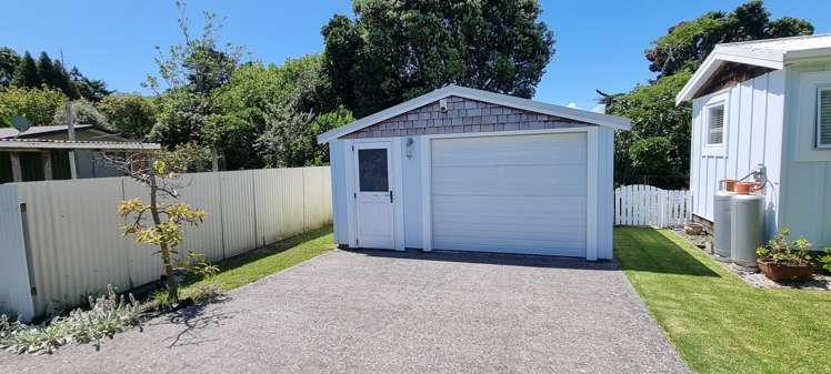 53 Pouewe Street Kawhia_24