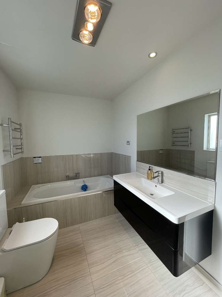 24 Gyle Place Pyes Pa_15