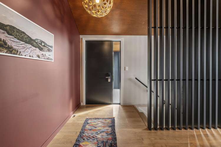 16 Sloane Avenue Tihiotonga_14