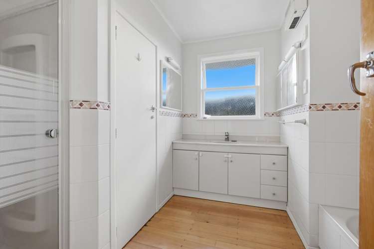 21 Ngahere Street Otumoetai_11
