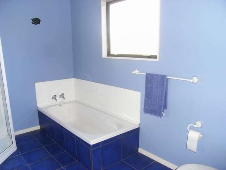 26 Balfour Crescent Castlepoint_13