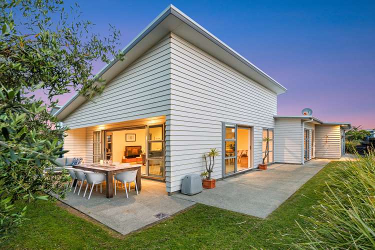 7 Tuna Place Omaha_16