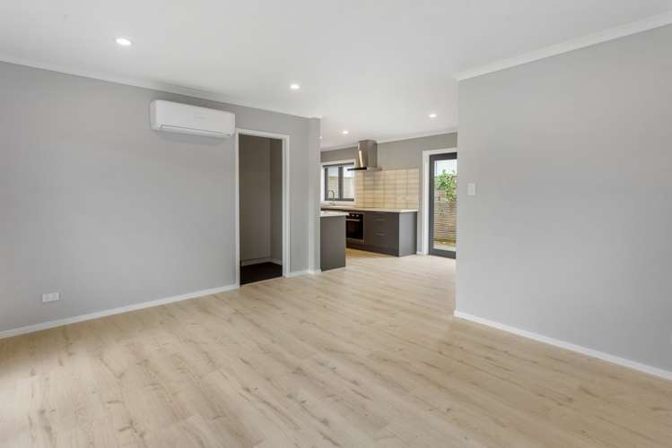 2/168 Panama Road Mount Wellington_5