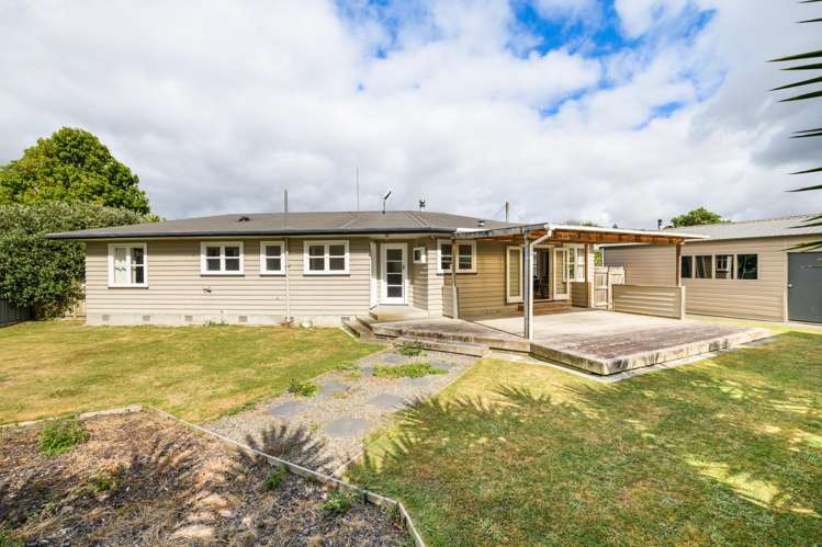 18 Woburn Place Takaro_15