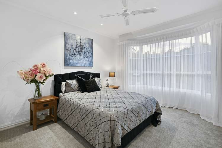 27 Almond Grove Greenhithe_12