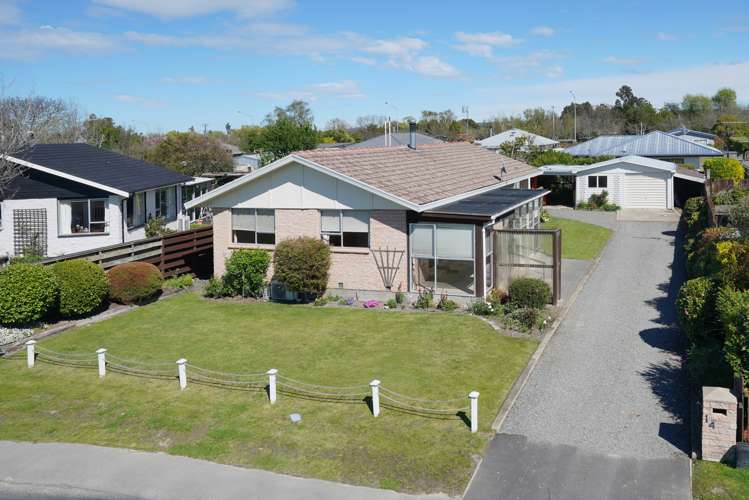 14 Seadown Crescent Amberley_0