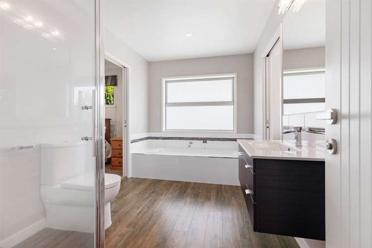 130 Phillips Drive Oropi_24