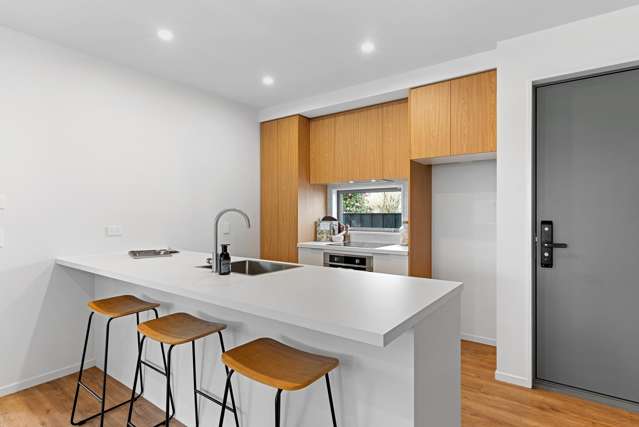 1-4/31 Vickerys Road Wigram_2