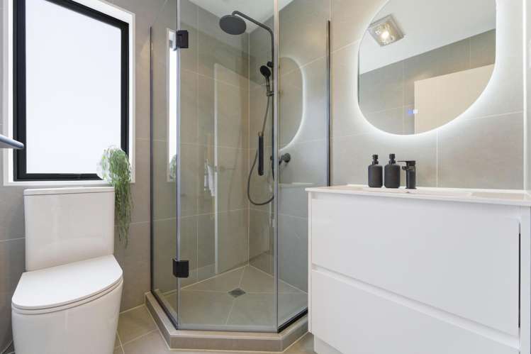 12 Taratoa Street Point England_20