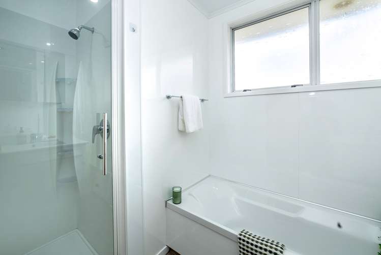 57 River Road Masterton_16