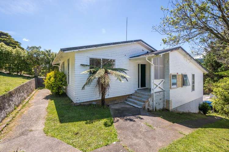 61 Davidson Crescent Tawa_17