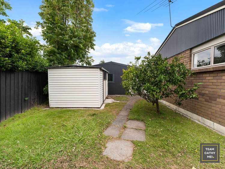 37 Evanda Crescent Conifer Grove_21