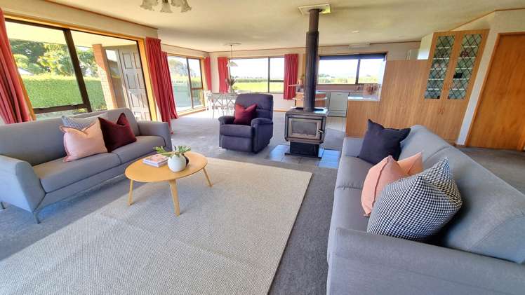 7 Drury Street West Colac Bay_2