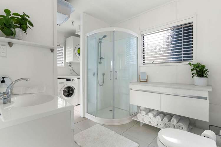 53 Ardern Avenue Stanmore Bay_20