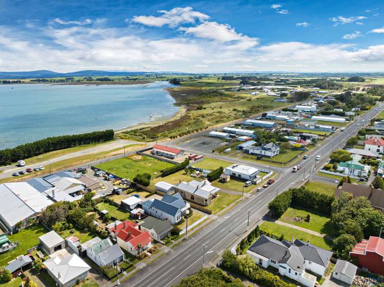 84 Palmerston Street Riverton_27