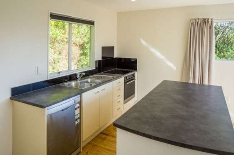 26A Kiriwai Road Paremata_10
